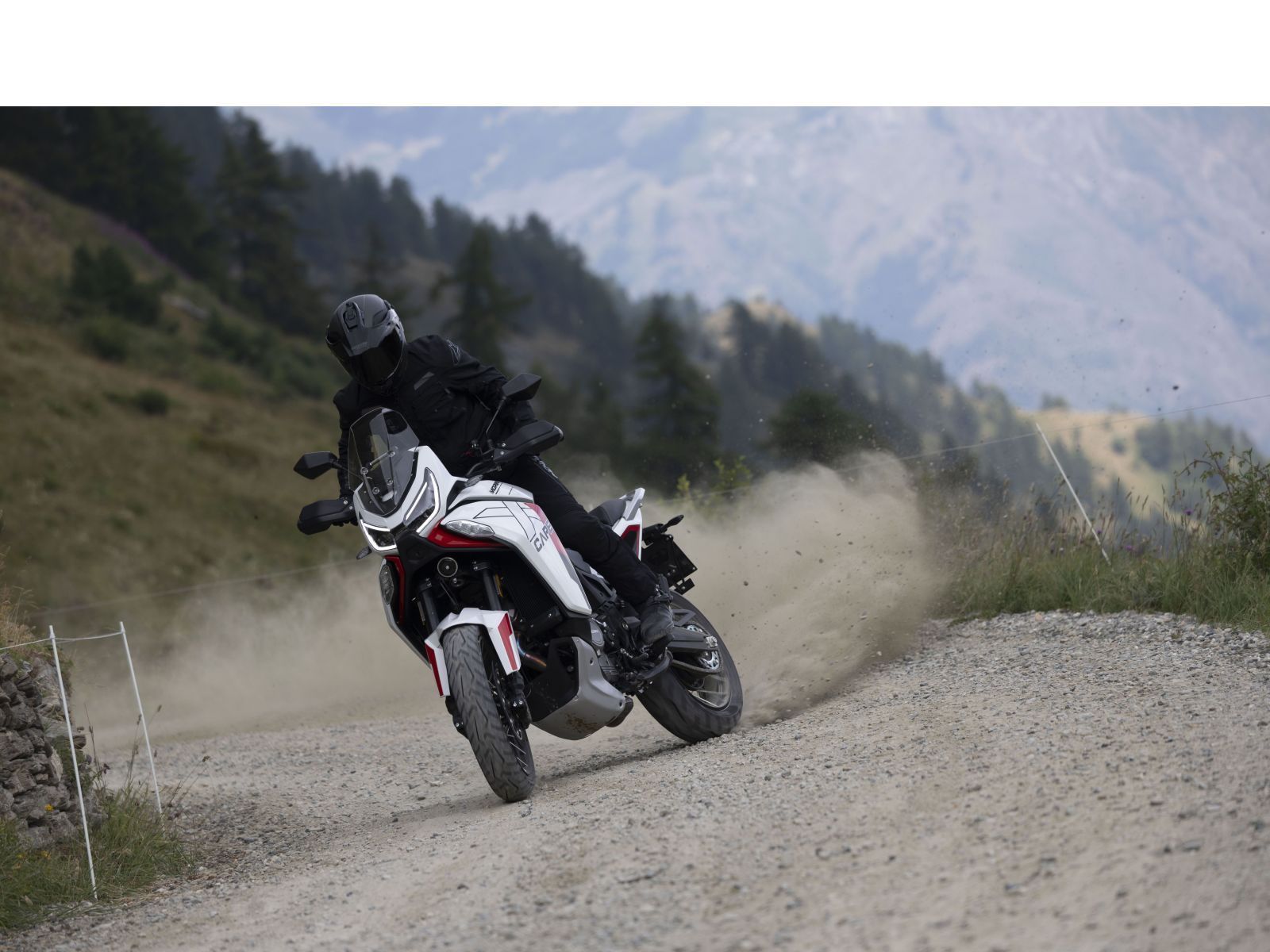Мотоцикл MOTO MORINI X-CAPE 1200 (ARCTIC WHITE) 2026